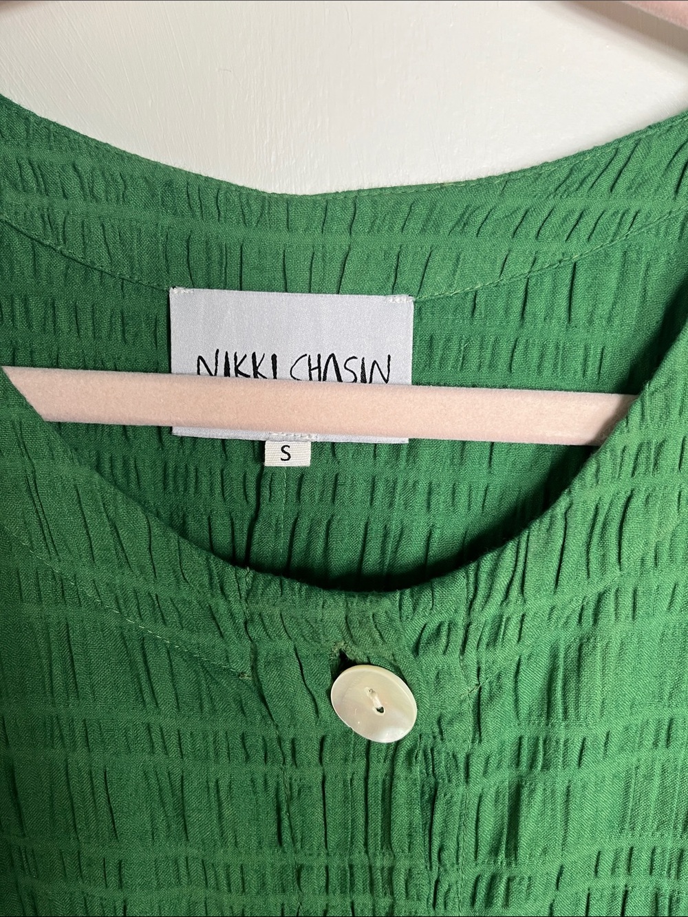 Nikki. Chasin Baroness Dress Green Crinkle sz S - Picture 2 of 4